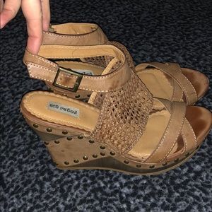 Not Rated brown wedge sandals size 9